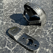 Load image into Gallery viewer, Carbon Visionary Carbon Fiber Horn Cover + Bracket